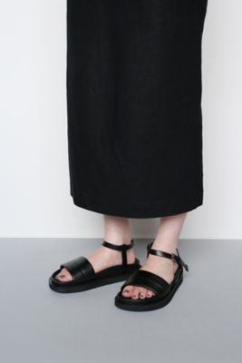 サンダル　ｖｏｌｕｍｅ　ｓａｎｄａｌｓ